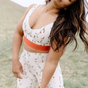 Fabletics Trellis Set